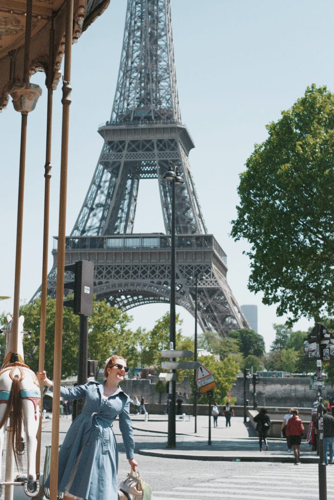 Karussell am Eiffelturm